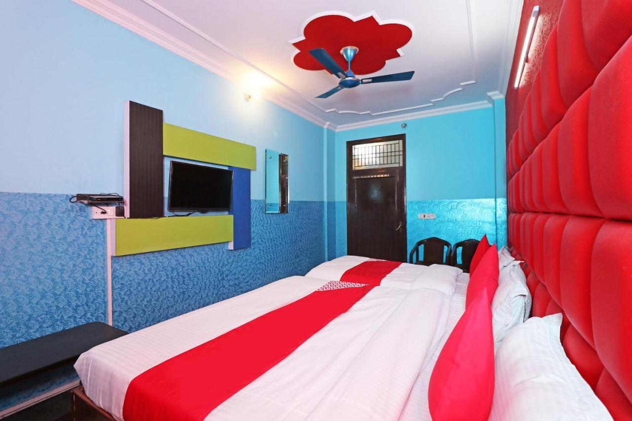 Oyo 29304 Hotel Pooja Yamunānagar Extérieur photo