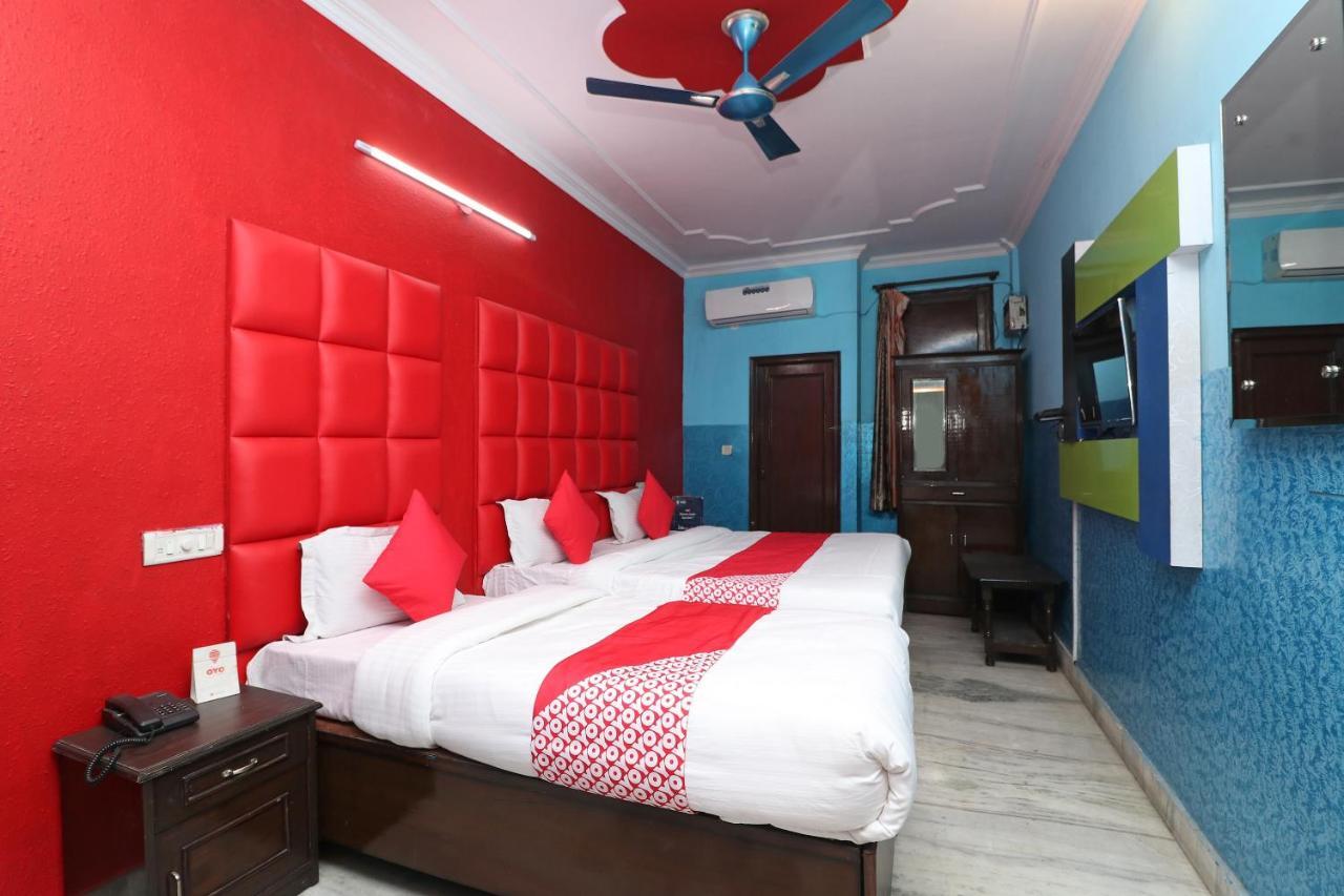 Oyo 29304 Hotel Pooja Yamunānagar Extérieur photo