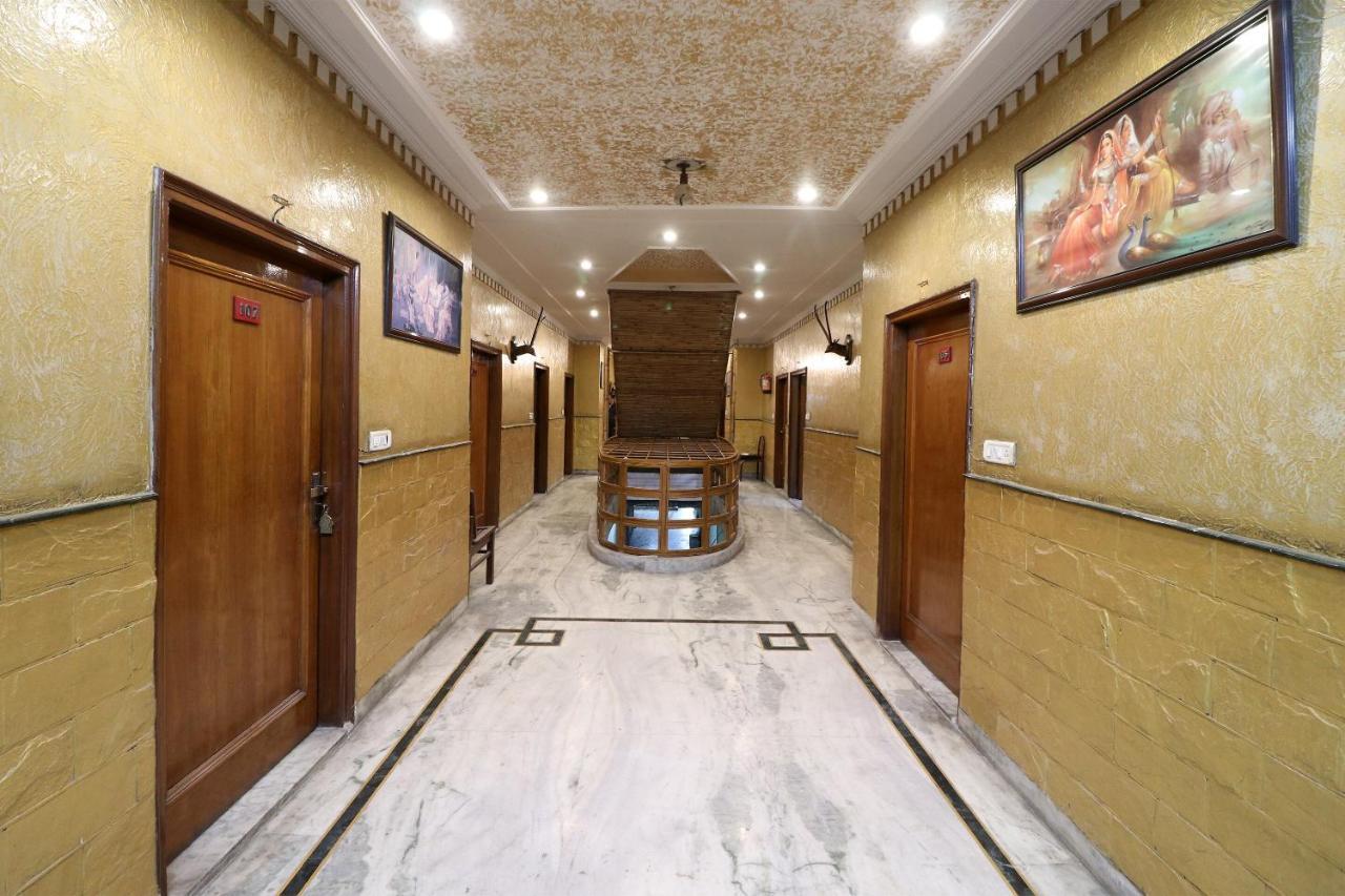 Oyo 29304 Hotel Pooja Yamunānagar Extérieur photo